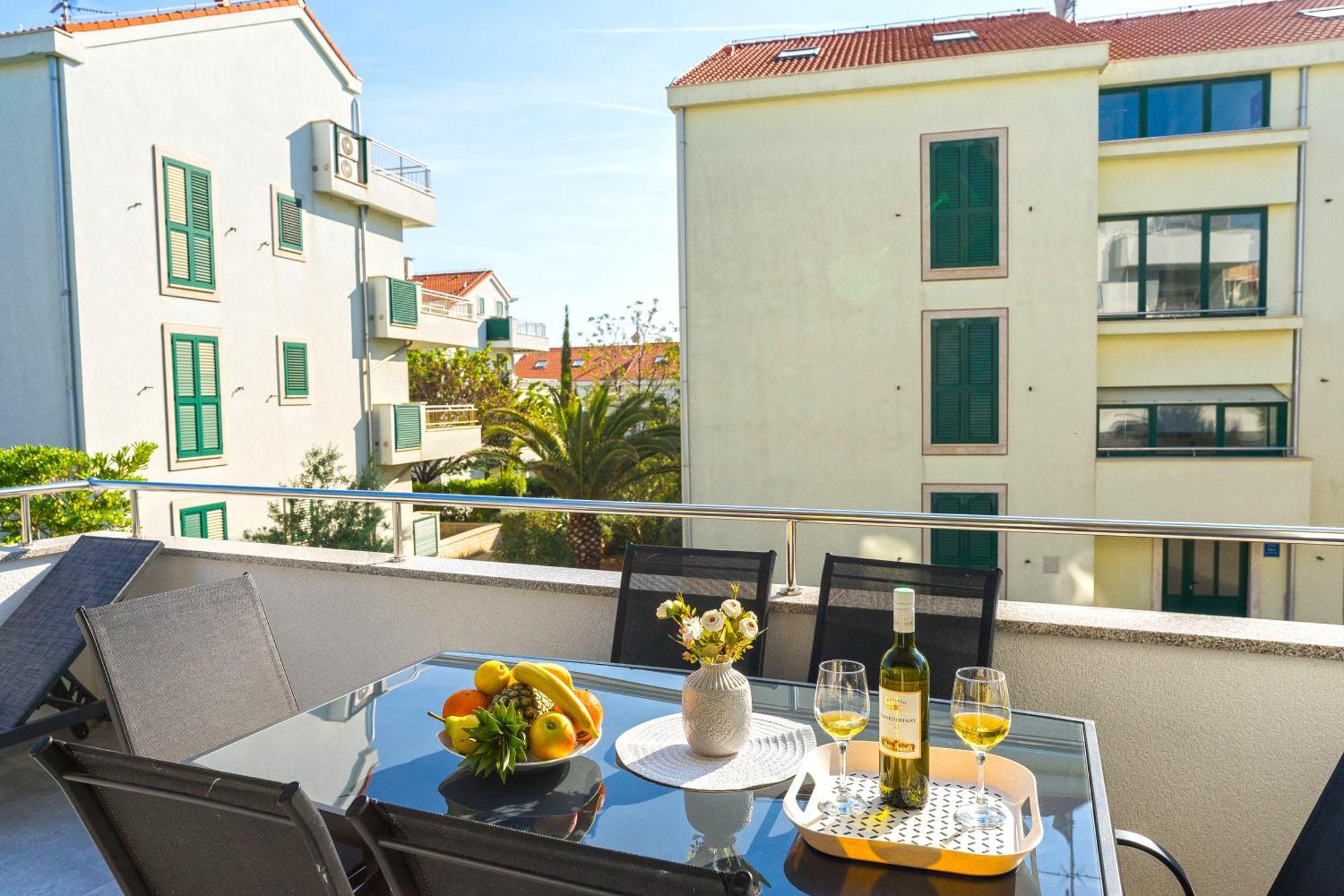 Summer Breeze Pool Apartments Novalja Quarto foto